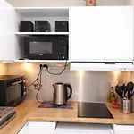 Superbe Avec Son Garage 公寓 尼姆