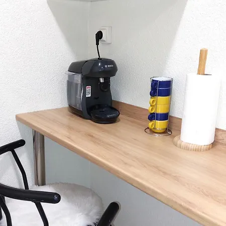 Apartment A 10mn Des Arenes F2 Au Calme Avec Garage Gratuit