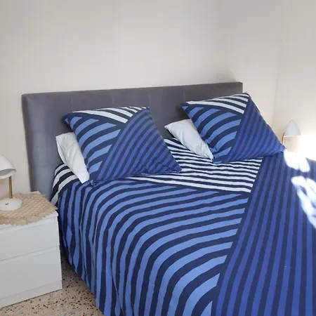 Superbe Et Son Garage Privé Gratuit * Nîmes