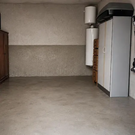 Superbe Avec Son Garage Apartment Nimes