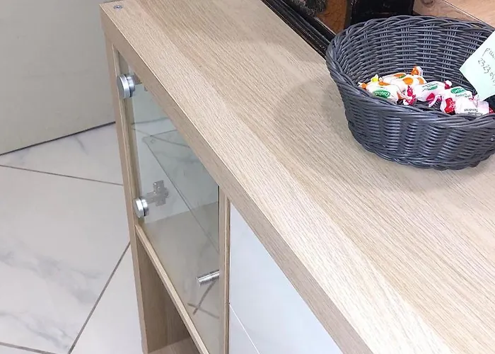 Superbe Et Parking Gratuit Apartament Nîmes