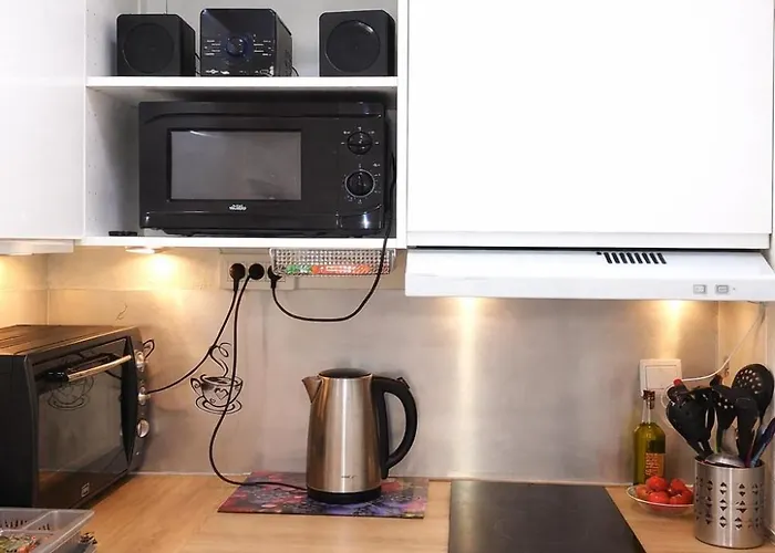 Superbe Et Parking Gratuit Apartament Nîmes